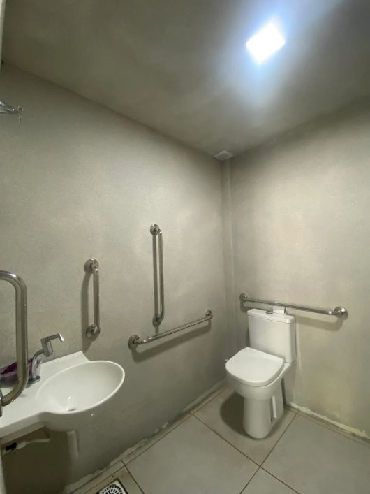SALA DISPONIVEL EM TIROL