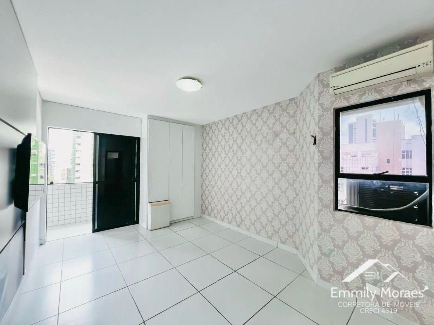 Vendo Apto Super Espaçoso de 171m² - 4/4 sendo 2 suites no Res. Rayssa Lopes - Barro Vermelho