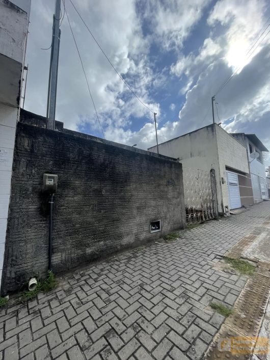 TERRENO COMERCIAL EM BAIRRO NAZARÉ