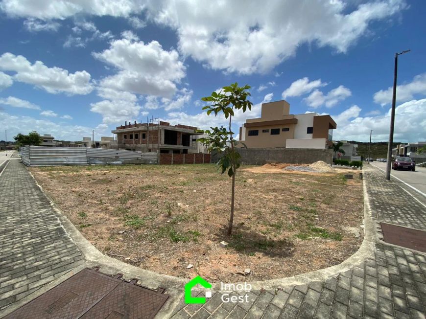 Terreno em Condomínio para Venda em Natal / RN no bairro Pitimbu