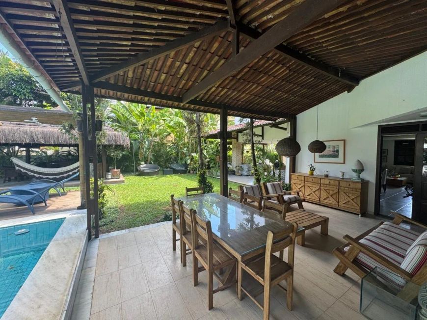 Casa em condomínio à venda em Candelária, Natal