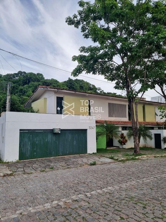 Casa 04 Suítes em Nova Descoberta - Natal