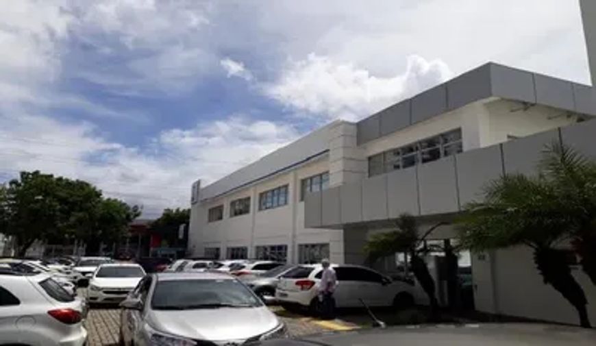 Prédio Comercial 2.090m² DESOCUPADO em Natal/RN