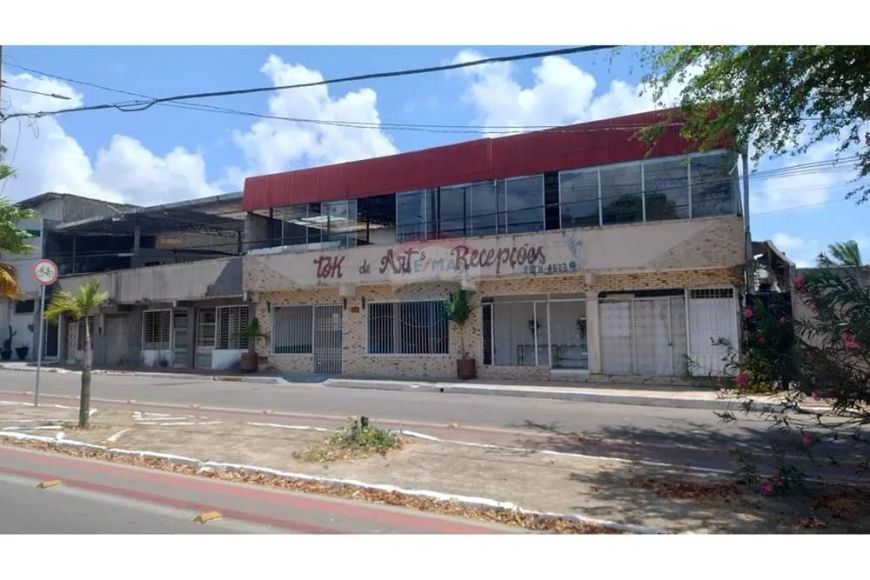 Oportunidade Imperdível: Imóvel Comercial de 460m² à Venda na Avenida Florianópolis!