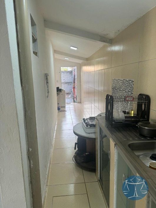 CASA NO SATALITE COM 3/4