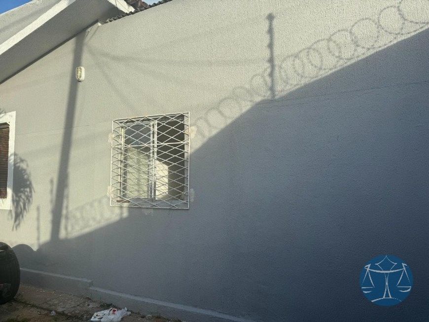 CASA NO SATALITE COM 3/4