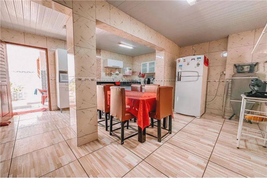 CASA EM LOCALIZAÇÃO ESTATÉGICA PARA COMÉRCIO EM LAGOA NOVA!
