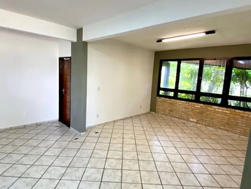 Alugue Espaço Comercial com Vista Maravilhosa na orla da praia de Ponta Negra!