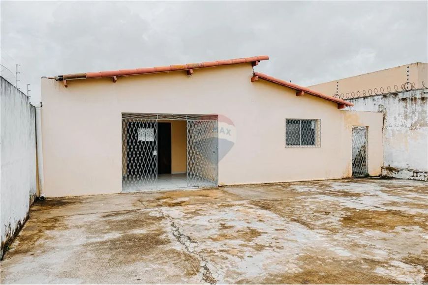Casa 3/4 - Conj. Res. Jd. América / Felipe Camarão