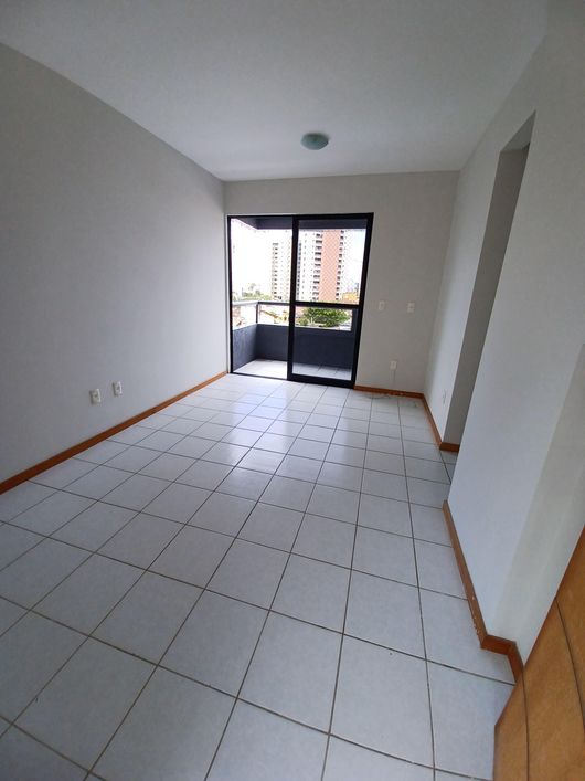 Capim Macio - Cond. Claude Monet-57m2-4º andar-Planta Original-R$ 310 Mil Reais-Financia.