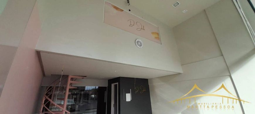 Ótima Loja Externa em Centro Empresarial com Mezanino, 43,5m²