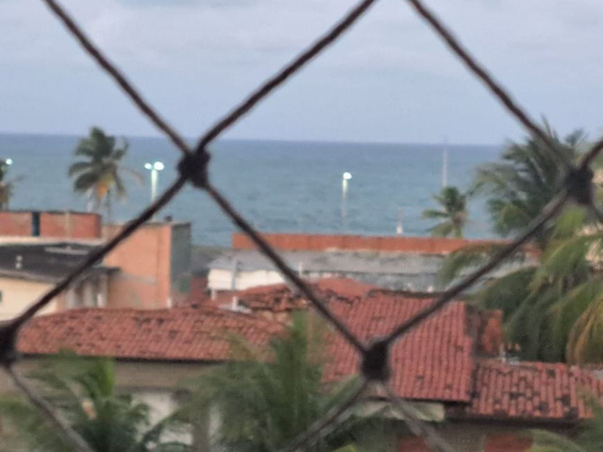 Apartamento com 3/4 com 84m² por apenas R$ 175.000 na Praia do Meio