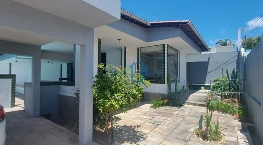 CASA ALTO PADRÃO / CASA EM CAPIM MACIO/ CASA EM NATAL/ CASA AVENIDA COMERCIAL EM NATAL/ CASA AV. COM
