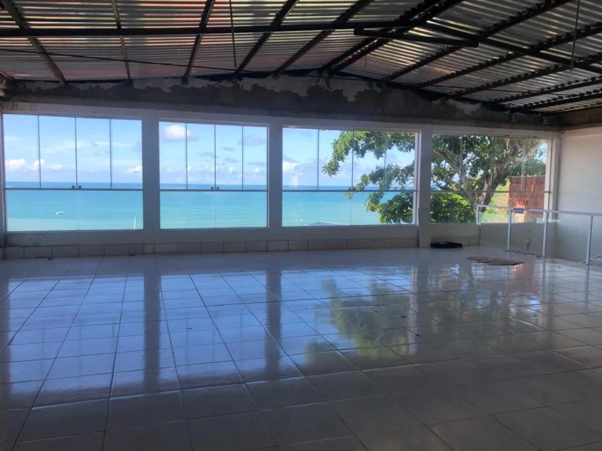 Galpão Comercial - Ponta Negra, com vista para o mar - APROVEITE ESSA OPORTUNIDADE!