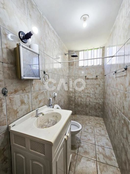 Apartamento no edifício Pitangui