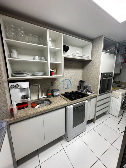 Apartamento VENDO Apartamento REFORMADO E MOBILIADO