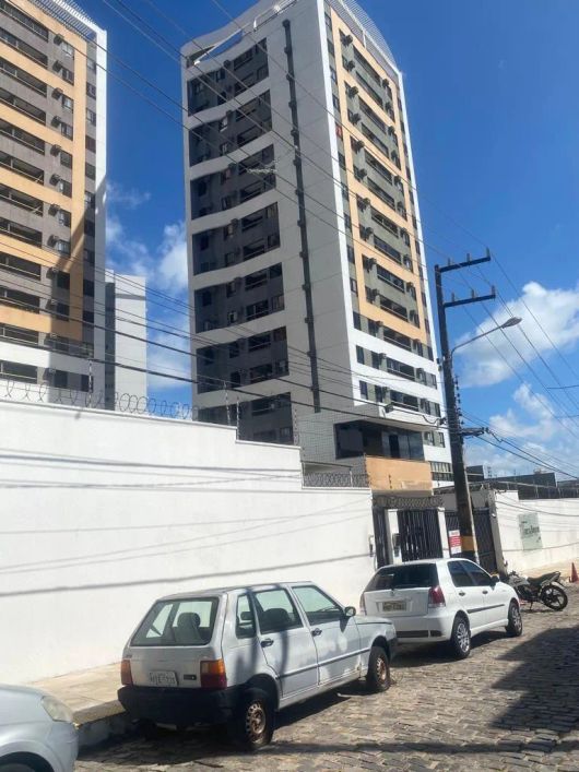 Apartamento para venda no Ed. Luiz de Barros - Natal - RN
