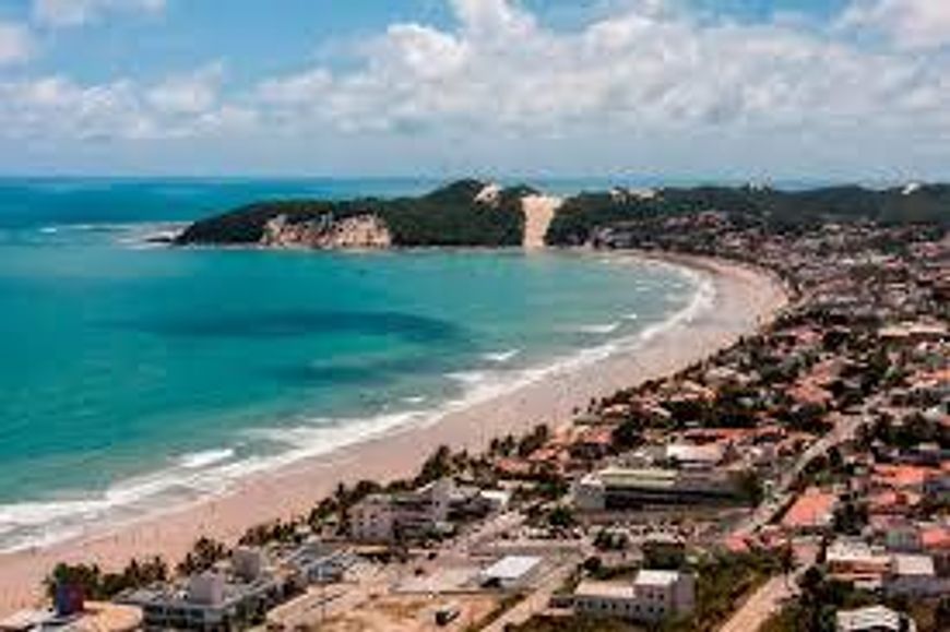 Terreno para venda com 2.310 m². Localizado em Ponta Negra - RN