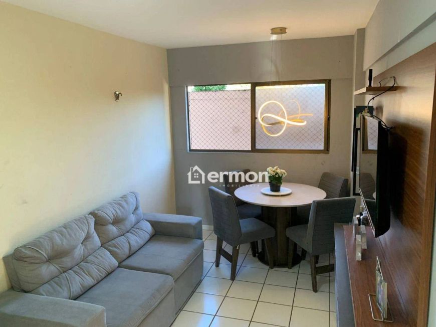 Apartamento com 2 dormitórios à venda por R$ 235.000 - Lagoa Nova - Natal/RN