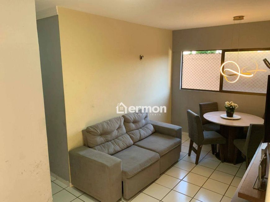 Apartamento com 2 dormitórios à venda por R$ 235.000 - Lagoa Nova - Natal/RN