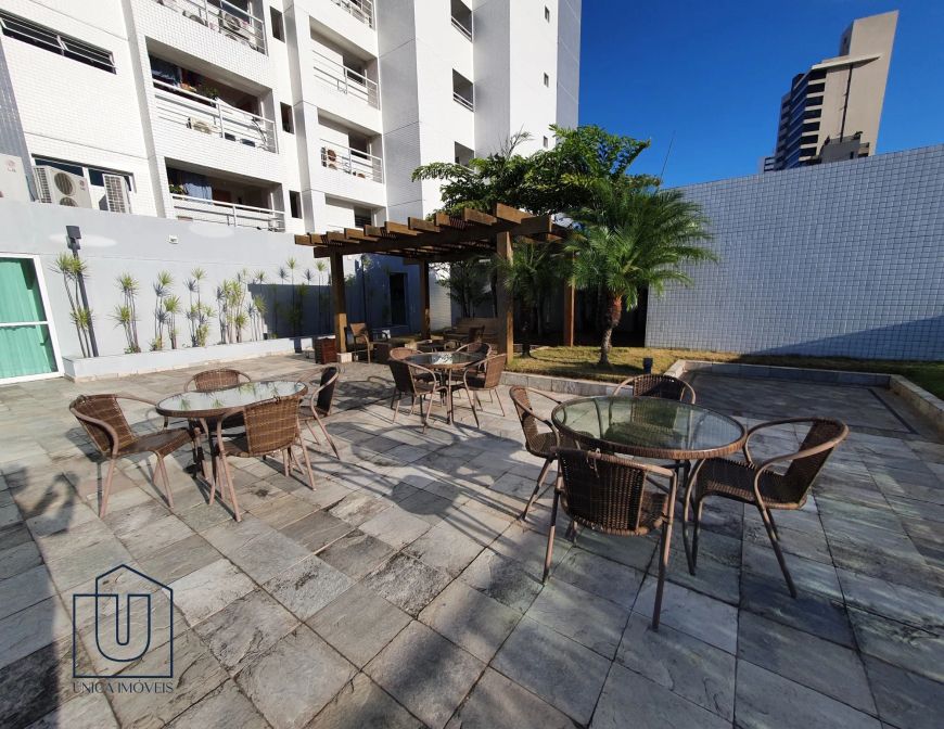 Imóvel para venda possui 168 metros quadrados com 4 quartos em Lagoa Nova - Natal - RN