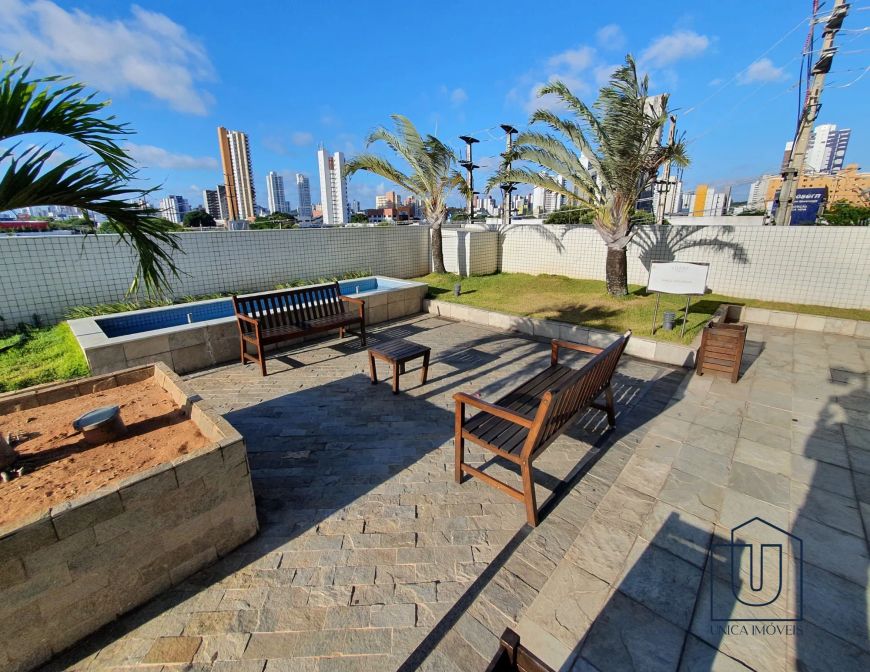 Imóvel para venda possui 168 metros quadrados com 4 quartos em Lagoa Nova - Natal - RN