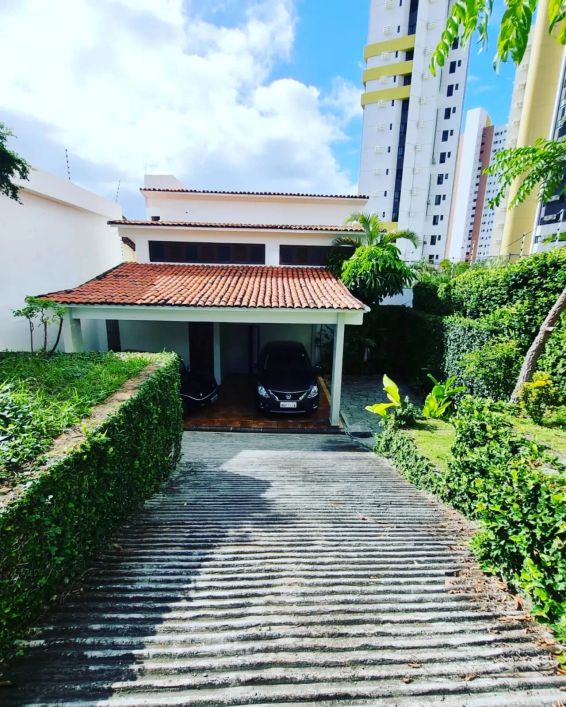 CASA-BARRO VERMELHO-DUPLEX