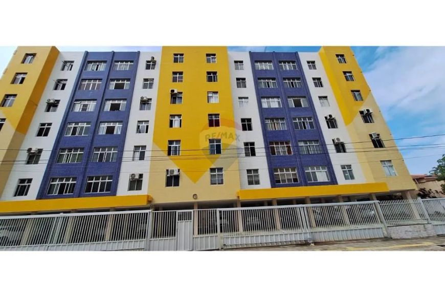 Vendo Esse Encantador Apê na Lagoa Nova com 3 Quartos sendo 1 suíte" no condomínio Residencial Parqu