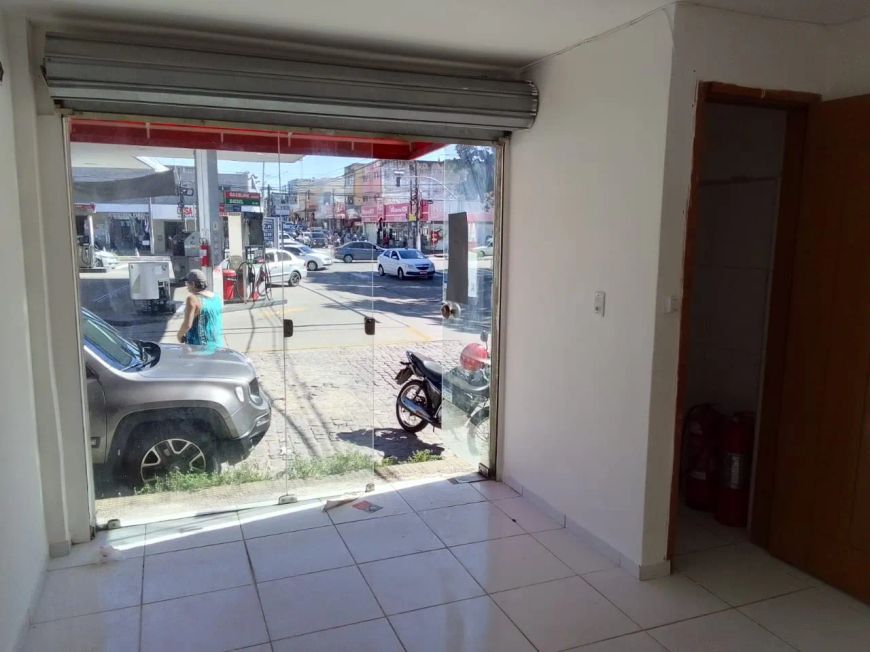 ALUGA-SE PONTO COMERCIAL NO ALECRIM 14M² COM BANHEIRO