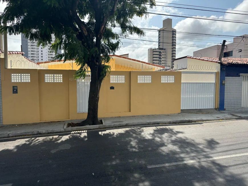 Casa à venda em Lagoa Nova, Natal/RN