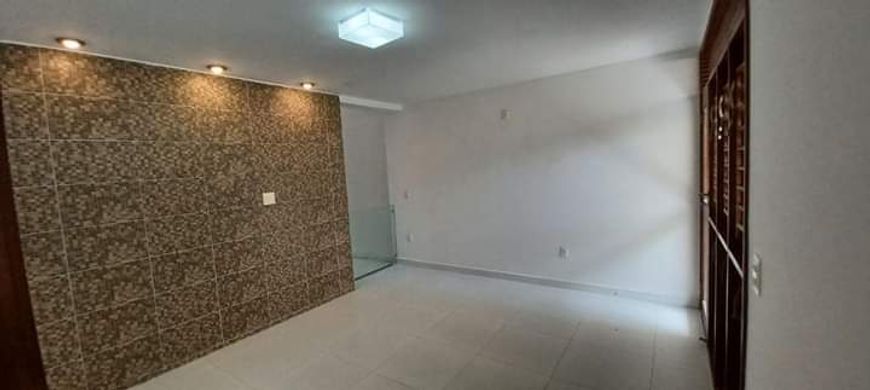 Casa Triplex - Condomínio Parco Della Veritá - Pitimbu - Natal RN