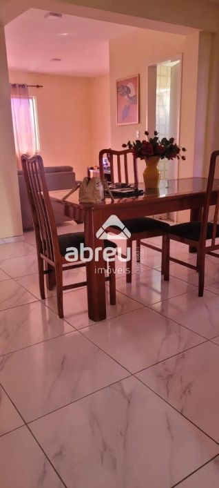 Apartamento de 4 quartos à venda em Lagoa Nova