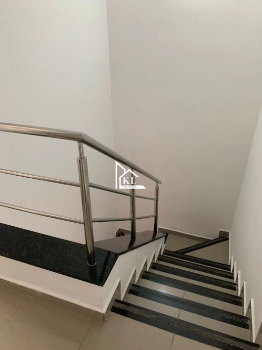 Prédio Comercial em Capim Macio - perto da Av. Roberto Freire