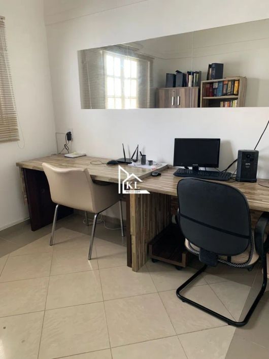 Prédio Comercial em Capim Macio - perto da Av. Roberto Freire