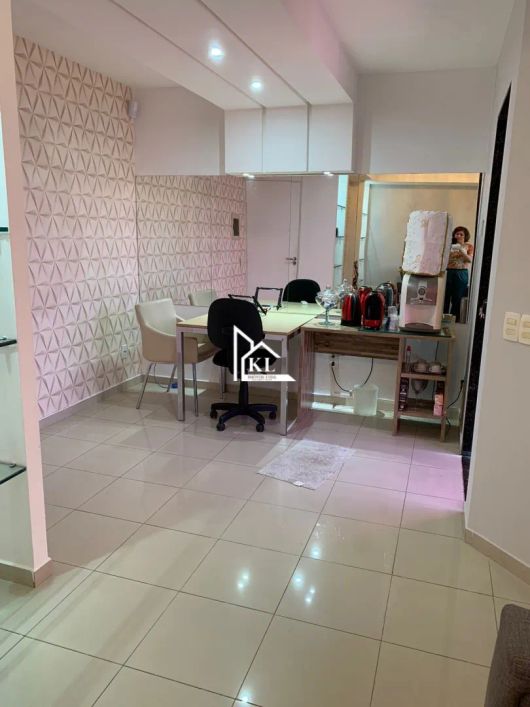Prédio Comercial em Capim Macio - perto da Av. Roberto Freire