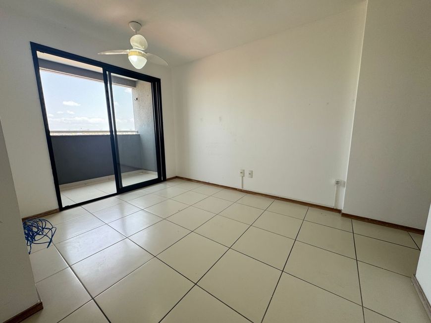 APARTAMENTO CONDOMINIO CARMEL 2 QUARTOS SENDO 1 SUITE LAGOA NOVA