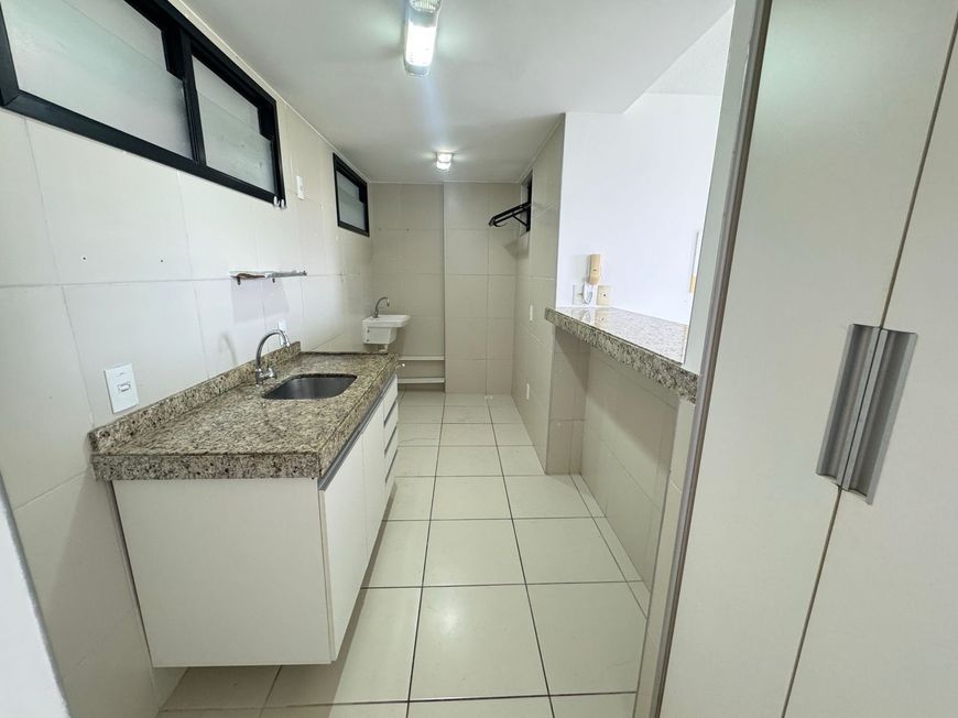 APARTAMENTO CONDOMINIO CARMEL 2 QUARTOS SENDO 1 SUITE LAGOA NOVA