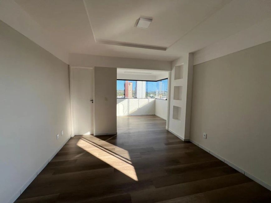 Exclusivo Apartamento à Venda em Natal