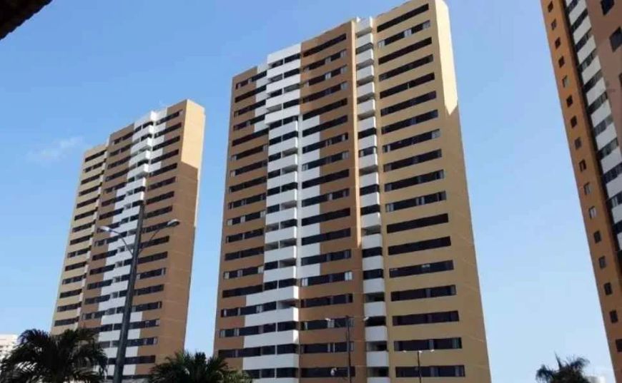 VENDO APART 3/4 C/SUITE E PROJETADOS PITIMBU - CAVALCANTE CORRETOR CL5787