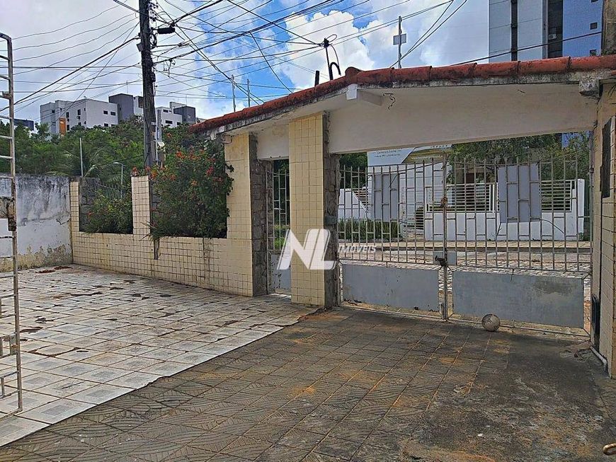 Casa com 5quartos no Barro Vermelho
