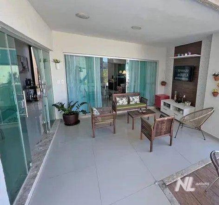 Casa no Flora Boulevard, com 272m² 4suites
