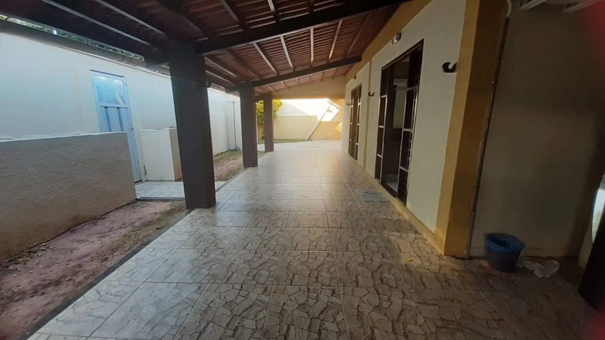 JB CASA EM CAPIM MACIO COM 3 QUARTOS