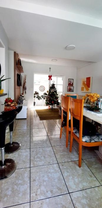 Ótima Casa tríplex 3 dormitórios à Venda, 235m² por R$ 690.000 - Petrópolis - Natal/RN