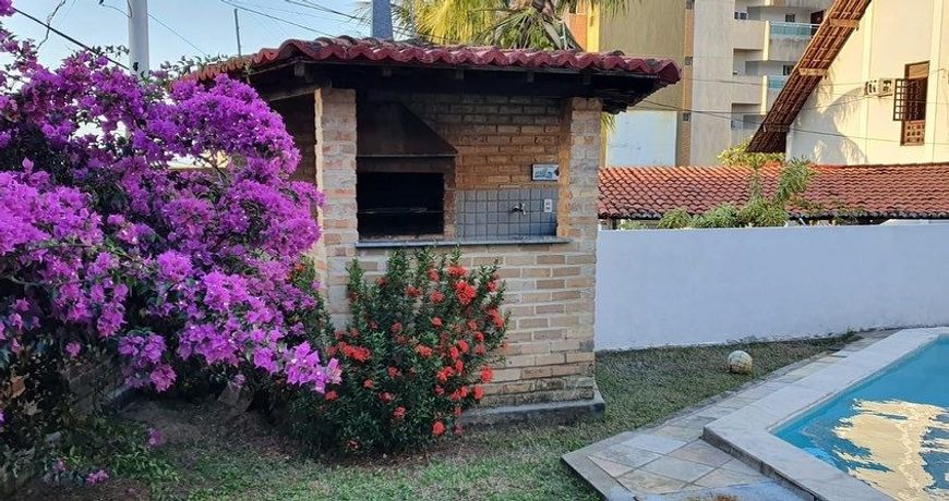 Imóvel para aluguel e venda possui 280 metros quadrados com 5 quartos em Ponta Negra - Natal - RN