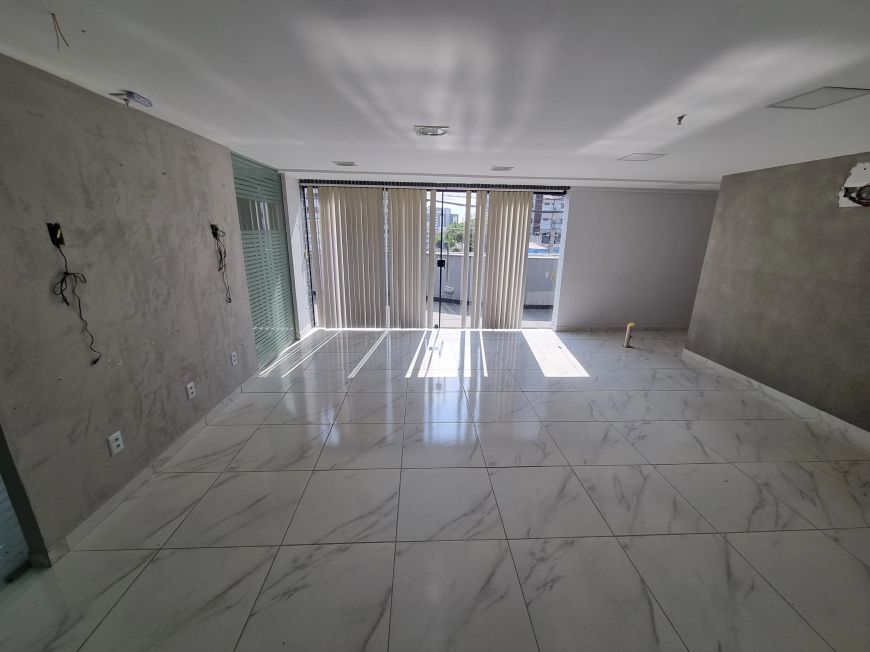 ‼️ALUGO Ponto comercial térreo no Ed. SFAX em Tirol: