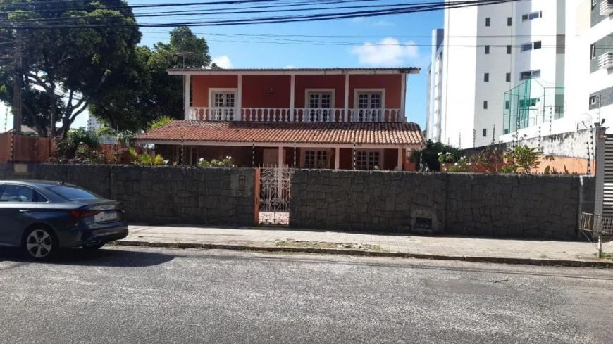 Casa com 5 dormitórios à venda por R$ 1.500.000,00 - Tirol - Natal/RN