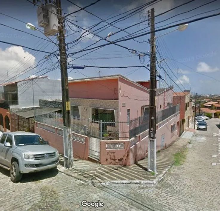 Casa com 4 dormitórios à venda, 161 m² por R$ 300.000,00 - Cidade Alta - Natal/RN