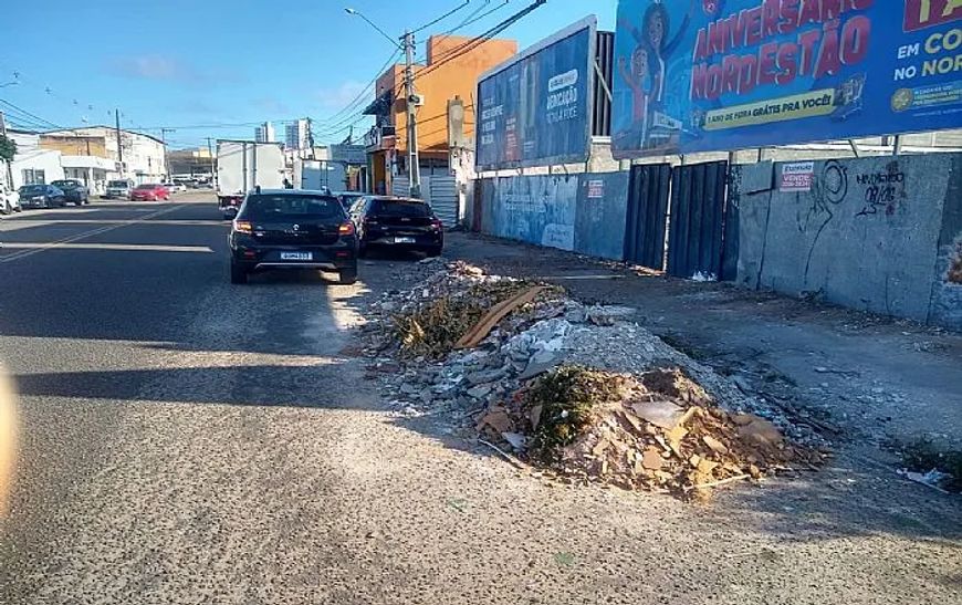 Terreno à Venda - Alecrim - Natal/RN