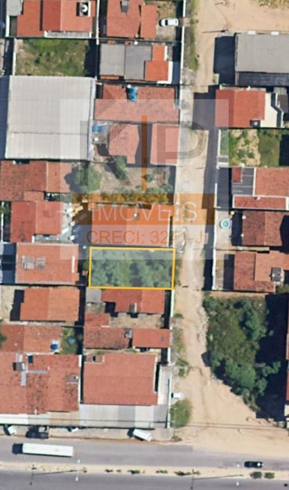 Terreno à venda tem 200 metros quadrados em Pajuçara