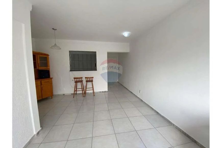 Apartamento com Três quartos com duas suítes